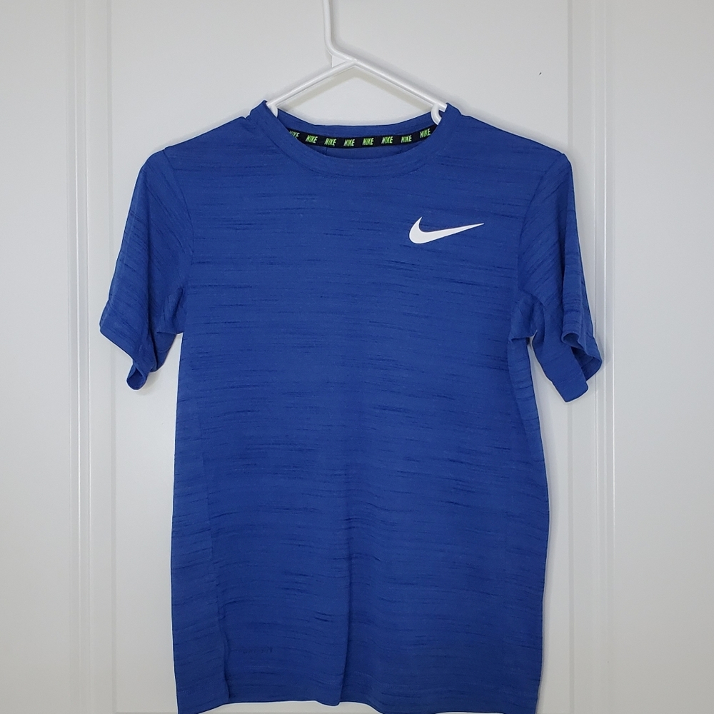Nike Shirt